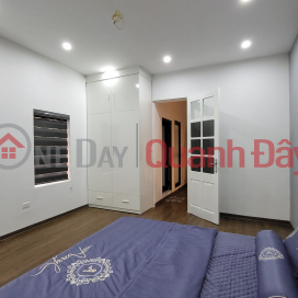 House for sale 77m2 Nghi Tam street, Tay Ho Auto Thong Business 4.3 Billion VND _0