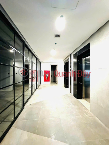 9-STOREY BUILDING FOR SALE ON THE STREET FRONT, LOCATION NEAR WEST LAKE - HUGE CASH FLOW OF 400 MILLION\\/MONTH, Vietnam Sales, đ 215 Billion