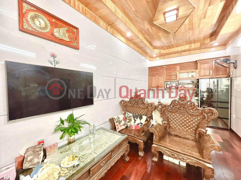 Pho Lang House 32m2 5 floors. The alley is wide and clean, 3 steps to Ga Lang, 3 billion VND _0