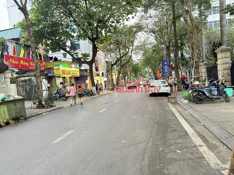 STREET FACE - THREE DINH - CORNER LOT - BUSINESS - LARGE FACE - WIDE SIDEWALK - NEAR WEST LAKE. Sales Listings