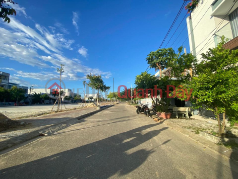 Beautiful land lot on Dai An street 1 Ba Tung resettlement area (phase 1) - Hoa Quy _0