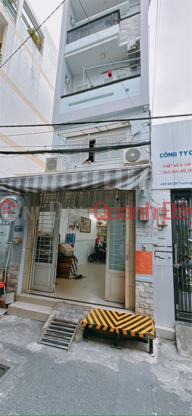 BEAUTIFUL HOUSE - GOOD PRICE - OWNER For Urgent Sale House Facing Car Alley, Truong Chinh Street, Tan Binh Sales Listings