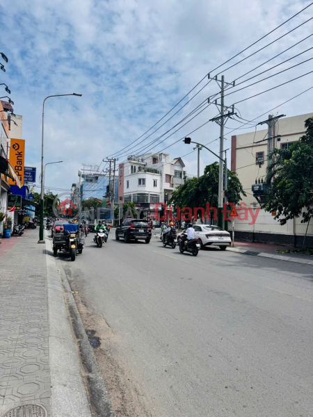 HOUSE FOR SALE IN DI AN – BEAUTIFUL NEW HOUSE – NEAR SONG THAN INDUSTRIAL PARK – CAR ACCESS TO HOUSE – ONLY 3.55 BILLION Sales Listings