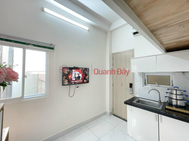 Duplex Room As Pictured Near Le Van Sy Bridge, Vietnam Rental đ 5 Million/ month