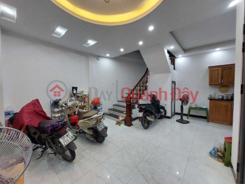 House for sale in Tam Trinh, Yen So, 40m, 5 floors, 6 bedrooms, 3.7 billion _0