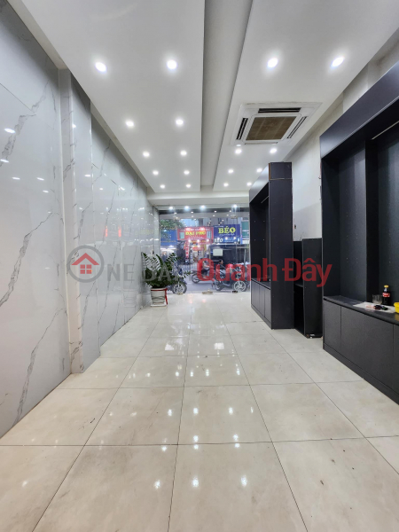 Property Search Vietnam | OneDay | Residential | Sales Listings House for sale MP Lang Ha, Dong Da, 60m, 4T, nice mt, sidewalk. busy kd, only 18 billion.