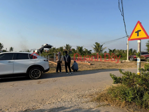 1,5xx TỶ – LÔ DUY NHẤT ĐƯỜNG 10M TÂN THÀNH DIỆN TÍCH GỌN – VỊ TRÍ DÂN CƯ ZALO 0567 222 555 _0