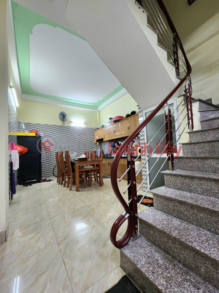 Property Search Vietnam | OneDay | Residential | Sales Listings | House for sale in Khuc Thua Du, area 46m2, 3 floors PRICE 2.6 billion, independent, taxi parking