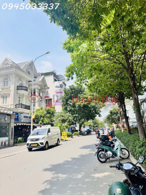 Bán CHDV Đường Lê Thị Chợ, Quận 7, DT 213M2, 5 Tầng có TM, giá 42 tỷ _0