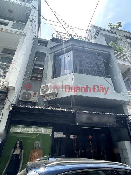 House for rent on Huynh Van Banh, Ward 15, Phu Nhuan District Rental Listings