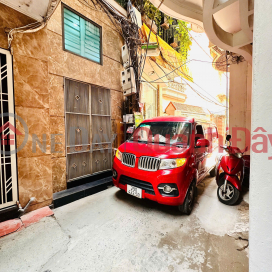 HIẾMNHÀĐẸPDÂNXÂYCỔNHUẾ,OTOQUAYĐẦUTRƯỚCNHÀ,CẠNHĐHTÀICHÍNH 58M2x3T,MT=4.5m,8TY _0