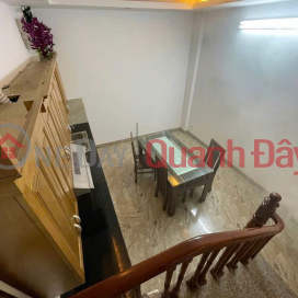 NHÀ ĐẸP PHỐ NGỌC THỤY- LONG BIÊN,41M2 ,5 TẦNG,MẶT TIỀN 3.7M,6.1 TỶ. _0