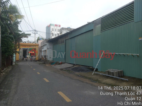 Land for sale with existing factory currently leased, located on Ha Huy Giap Street, District 12, Ho Chi Minh City. _0