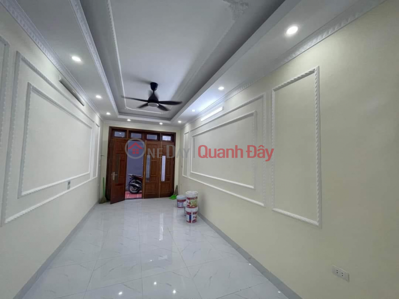 Property Search Vietnam | OneDay | Residential, Sales Listings, Selling Co Linh house, 35m, 5 floors, people built, new, near cars, Aeon mall, more than 2 billion.