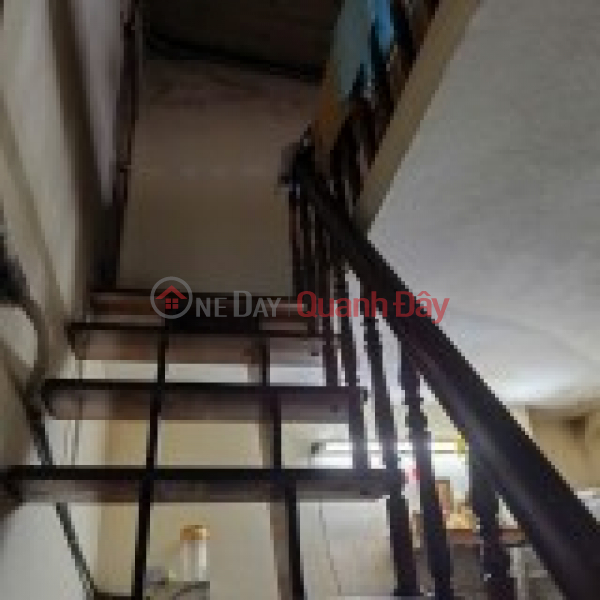 đ 4.65 Billion ► Located on Duy Tan Street, parking available next to the house, 75m2, mezzanine floor, 4.x billion VND