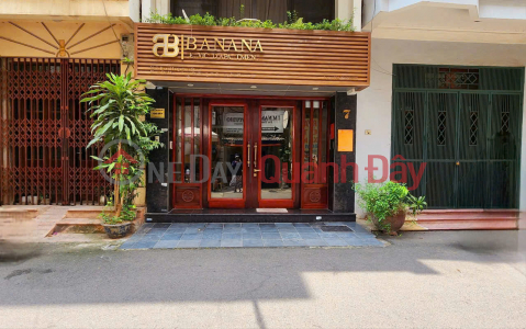 Siêu phẩm nằm ngay phố HÀNG CHUỐIi với diện tích 75m tòa nhà 7 tầng mặt tiền siêu lớn chỉ 40 TỶ.
KINH DOANH _0