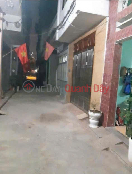 House for rent in Tran Hoa lane, 44m² x 2.5 floors, 3 bedrooms, 2 bathrooms, 9 million\\/month Rental Listings