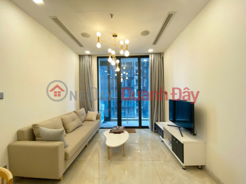 Apartment for rent at Vinhomes Golden River Ba Son Project, Ton Duc Thang Street, Ben Nghe Ward, District 1, Ho Chi Minh. _0