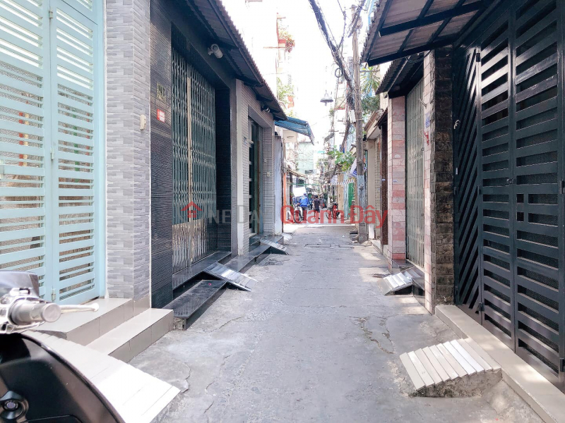 Property Search Vietnam | OneDay | Residential, Sales Listings | House for sale in District 10, close to the front of the wide alley, only 5 billion VND