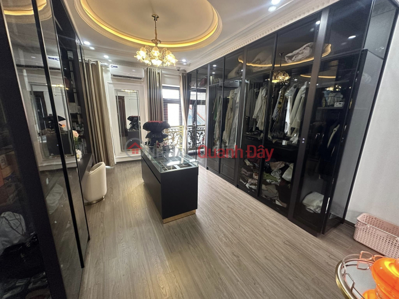 House for sale 81m2 Sai Dong street, Long Bien Garage 7-seat car Elevator Import Furniture Import 12.3 Billion Sales Listings