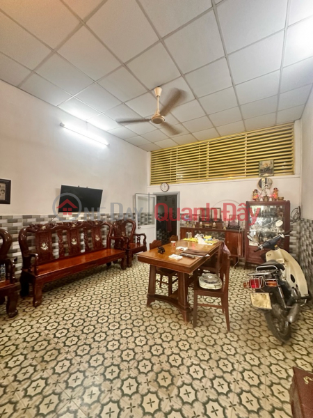 Property Search Vietnam | OneDay | Nhà ở, Niêm yết bán | NGÀY 01/07/2024 - GIẢM 300 TRIỆU CÒN 12 TỶ.
MẶT TIỀN P.4 TÂN BÌNH - 84M2 CN ĐỦ - NGANG HƠN 4.5M