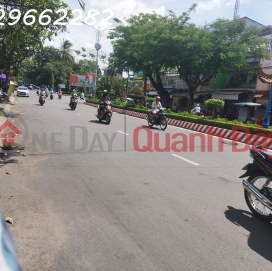 Bán Nhà Mặt Tiền Đường Hùng Vương, Sa Đéc. 3 Tầng, 243m2, Sổ Hồng Chính Chủ. LH: 0829662282 _0