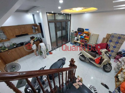 House for sale in Tam Trinh, Yen So, 40m, 5 floors, 6 bedrooms, 3.7 billion _0