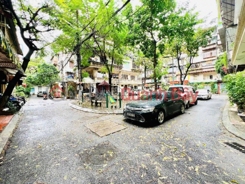 bán tập thể bắc nghĩa tân DT 60m 2 ngủ chỉ 4,080 tỷ,full nội thất,2 thoáng,ô tô đỗ cửa _0