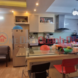 House for sale in front of Bau Cat, ward 14 Tan Binh, 4mx18m, 4 bedrooms, cheap price. _0