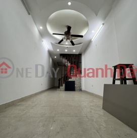 House for sale in Dong Da district, Hao Nam street 46m3 3 floors 5m frontage business lane 4.25 billion contact 0817606560 _0