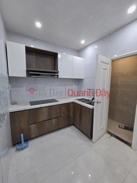 ► 3m wide house near Tran Quy Cap street, Thach Thang, 2 beautiful floors, 2.68 billion _0