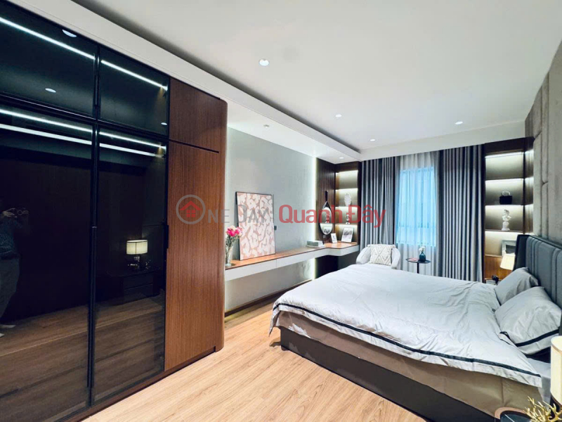 MỚI ĐÉTTòa 17T6 Hoàng Đạo Thúy 119m, 3PN, Nội thất đẳng cấp, 10.8 tỷ, đắc địa Cầu Giấy | Việt Nam | Bán đ 10,8 tỷ