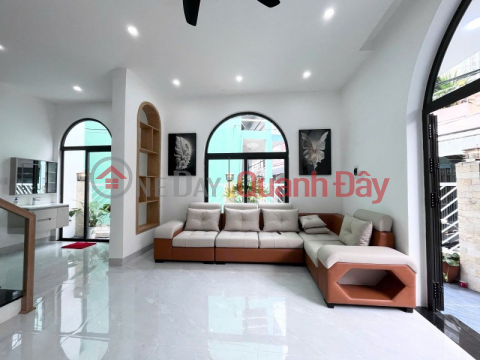 ► House behind Tran Cao Van street, near the beach, 88m2, 7m frontage, corner plot K3m, 2 floors, ready to move in, 5.x billion VND _0