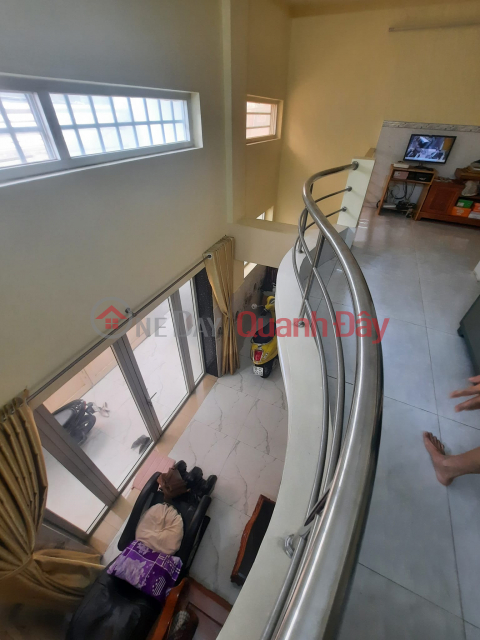 FOR SALE SUSTAINABLE LAM VAN HOUSE - TRAN XUAN SOAN :92M2(9*11) - 4 FLOORS ONLY: 8.6 BILLION _0
