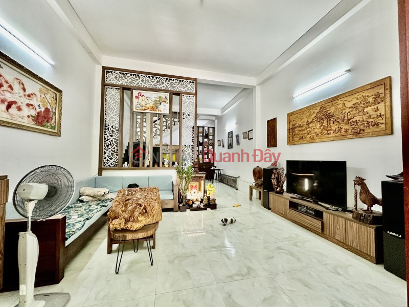 ► House with frontage in Phu Loc near Hoa Minh Beach, 80m2, 2 floors, 3 bedrooms, clean and beautiful, 6.1 billion VND. Sales Listings
