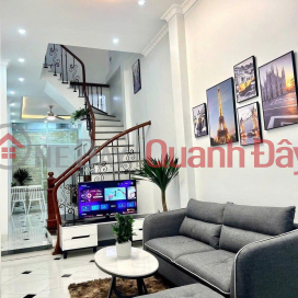 Cho thuê nhà nguyên căn phố Khương Trung, Thanh Xuân 3 tầng x 41m2, 3 ngủ _0