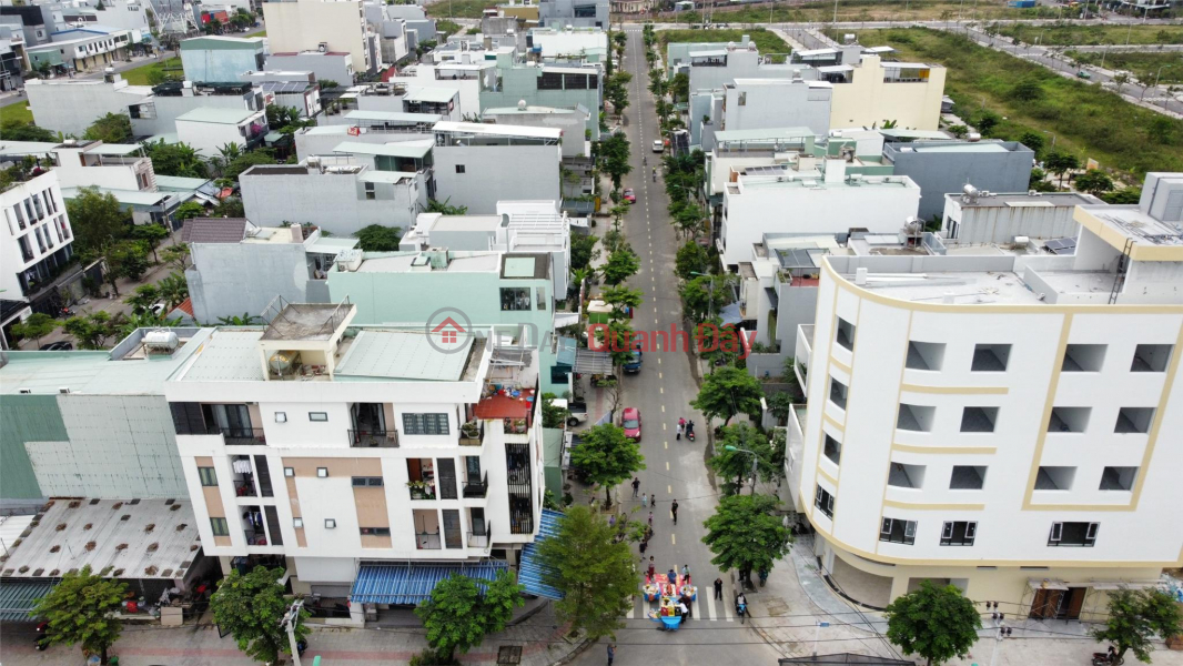 Selling a boarding house on Con Dau 23 street, Hoa Xuan, Da Nang. Nice location, good business, cheap price., Vietnam Sales, ₫ 4.9 Billion