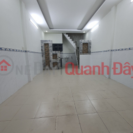 HẺM RỘNG THOÁNG ÔTÔ ĐỖ CỬA - NHÀ 2 TẦNG - 40M2 - SÁT BÊN CHỢ LÊ VĂN QUỚI - NHỈNH 3 TỶ _0