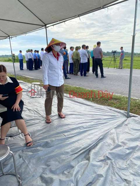 Family needs to sell auctioned land in the pond area behind Phung Nguyen, Phu Tho _0