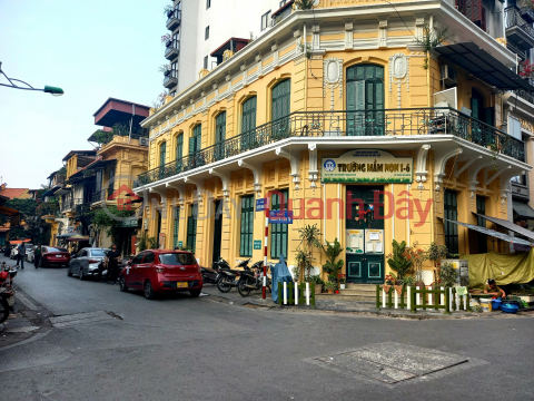 Hoan Kiem- Hang Da Street house for sale, Nguyen Van To 36m2 4 floors, Lot 2, priced at more than 9 billion. _0