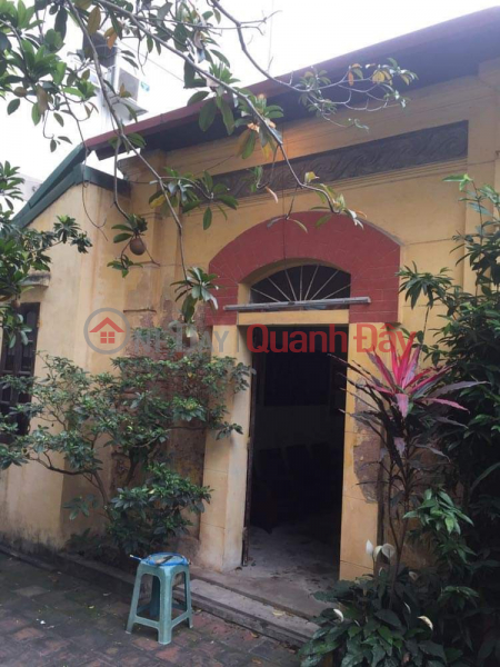Owner rents house and yard at 28\\/583 Vu Tong Phan Street, Khuong Trung Ward, Thanh Xuan, Hanoi. Rental Listings