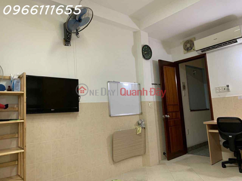 BÁN NHÀ NGUYỄN THIỆN THUẬT - P2 - XE HƠI ĐẾN CỬA - HÀNG HIẾM Q3 - 3.1X.6.8M - 5 TẦNG KIÊN CỐ - GIÁP QUẬN 1., Việt Nam Bán đ 5,6 tỷ