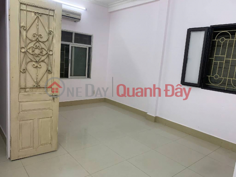 Bán nhà Hào Nam, Đống Đa, 33m2, 4 tầng, Mt 6.4m, chỉ 7.5 tỷ _0