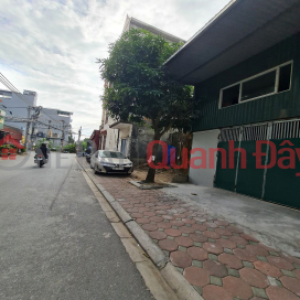 Land to build a villa adjacent to the center of Trau Quy ward, Gia Lam district. 135m2. _0