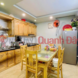 BÁN NHÀ ĐƯỜNG CẦU GIẤY Ô TÔ QUA NHÀ NGÕ THÔNG TỨ TUNG 35M2 6 TỶ _0