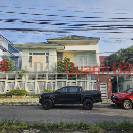 Super villa for sale in Tan Phong residential area, 20m x 20m, 10m asphalt road, good price _0