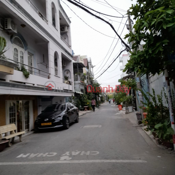 HOUSE FOR SALE ON LE CO STREET - AN LAC, BINH TAN - CAR ACCESSIBLE - 102 SQUARE METERS - 3 FLOORS - 6.3 BILLION Sales Listings