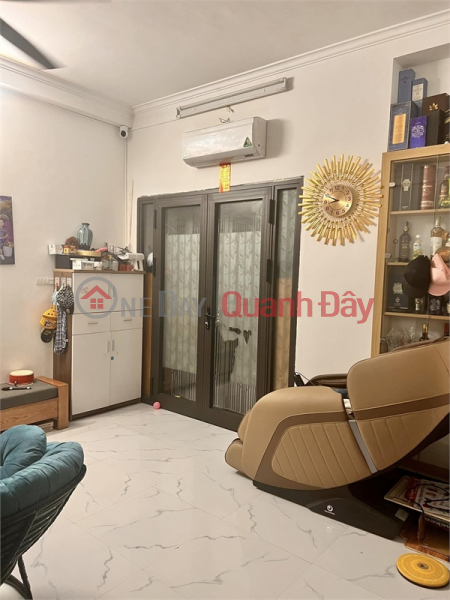 Property Search Vietnam | OneDay | Residential | Sales Listings Selling a 5-storey house, lane 98 Thai Ha, car, 3 bedrooms, closed, rare, 35m2, price 4.5 billion
