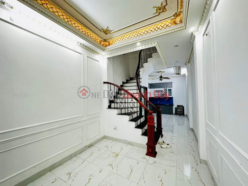 VAN HUONG HOUSE - DONG DA AREA: 35M2 x 5 FLOORS, FRONTAGE 3.3M Sales Listings