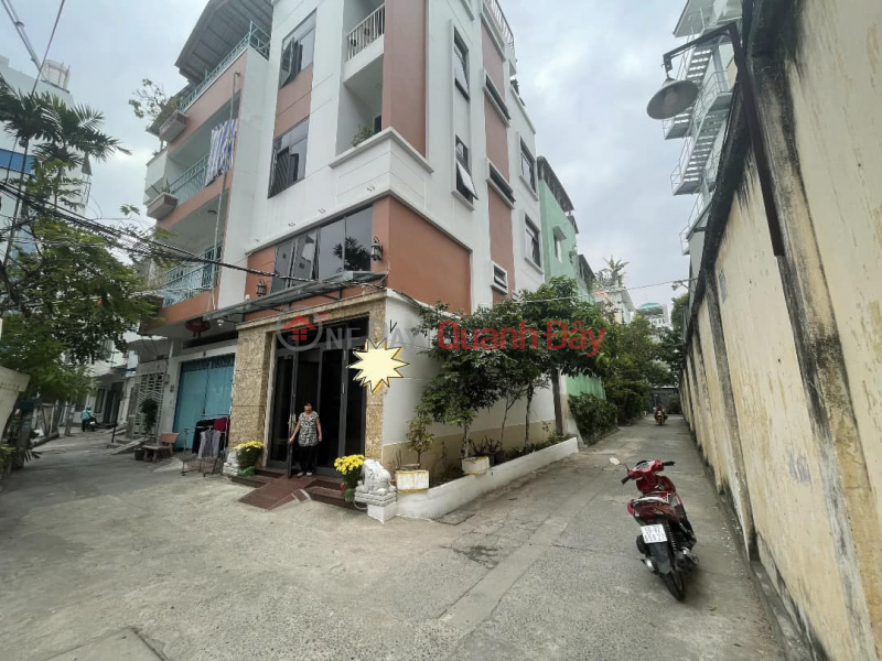 House for sale, 5mx10m, 4 floors, 5 bedrooms, large Nhon 7 billion, Phu Nhuan district. Sales Listings